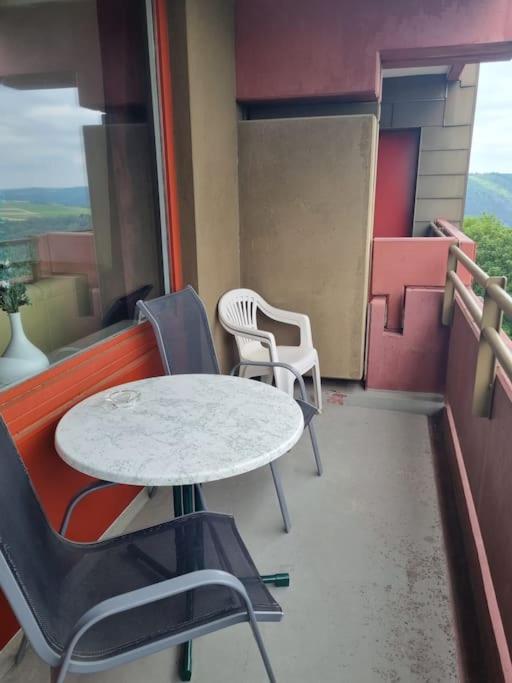 B603, Bezauberndes Appartement Lahnstein Eksteriør bilde